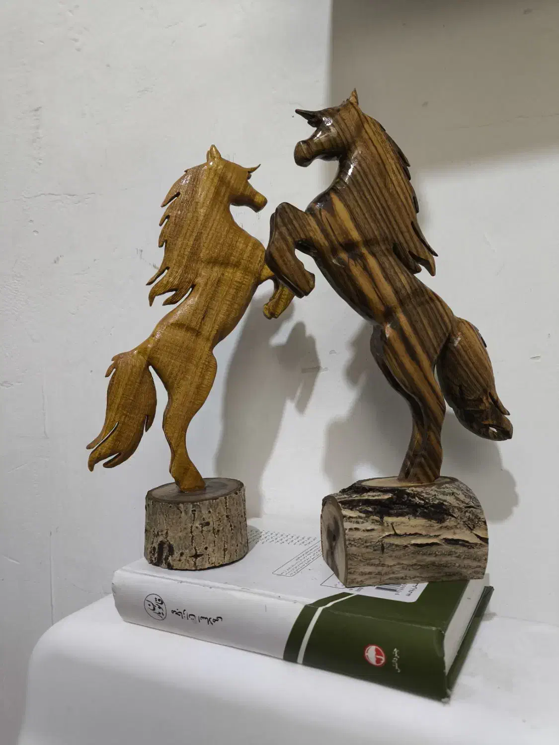 مجسمه و تندیس چوبی|صنایع دستی و سایر لوازم تزئینی|نجف‌آباد, یزدانشهر|دیوار