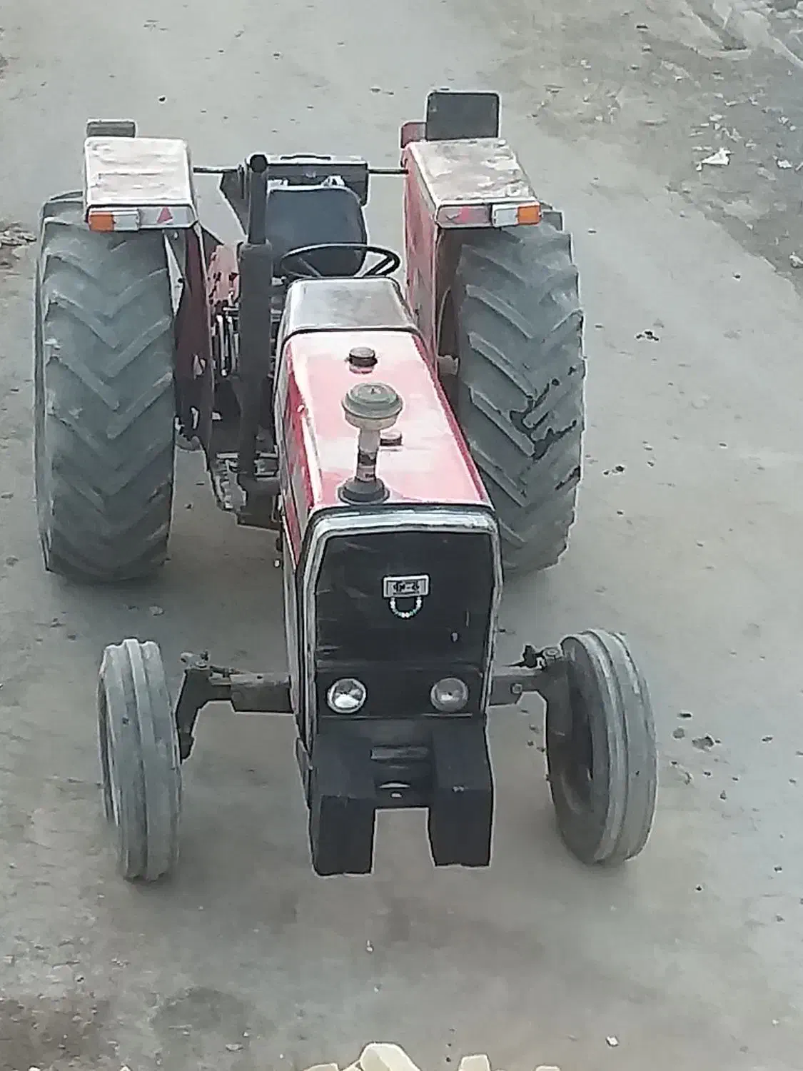 تراکتور ۸۰۰. ۲۸۵|خودرو سنگین|کلیائی, |دیوار