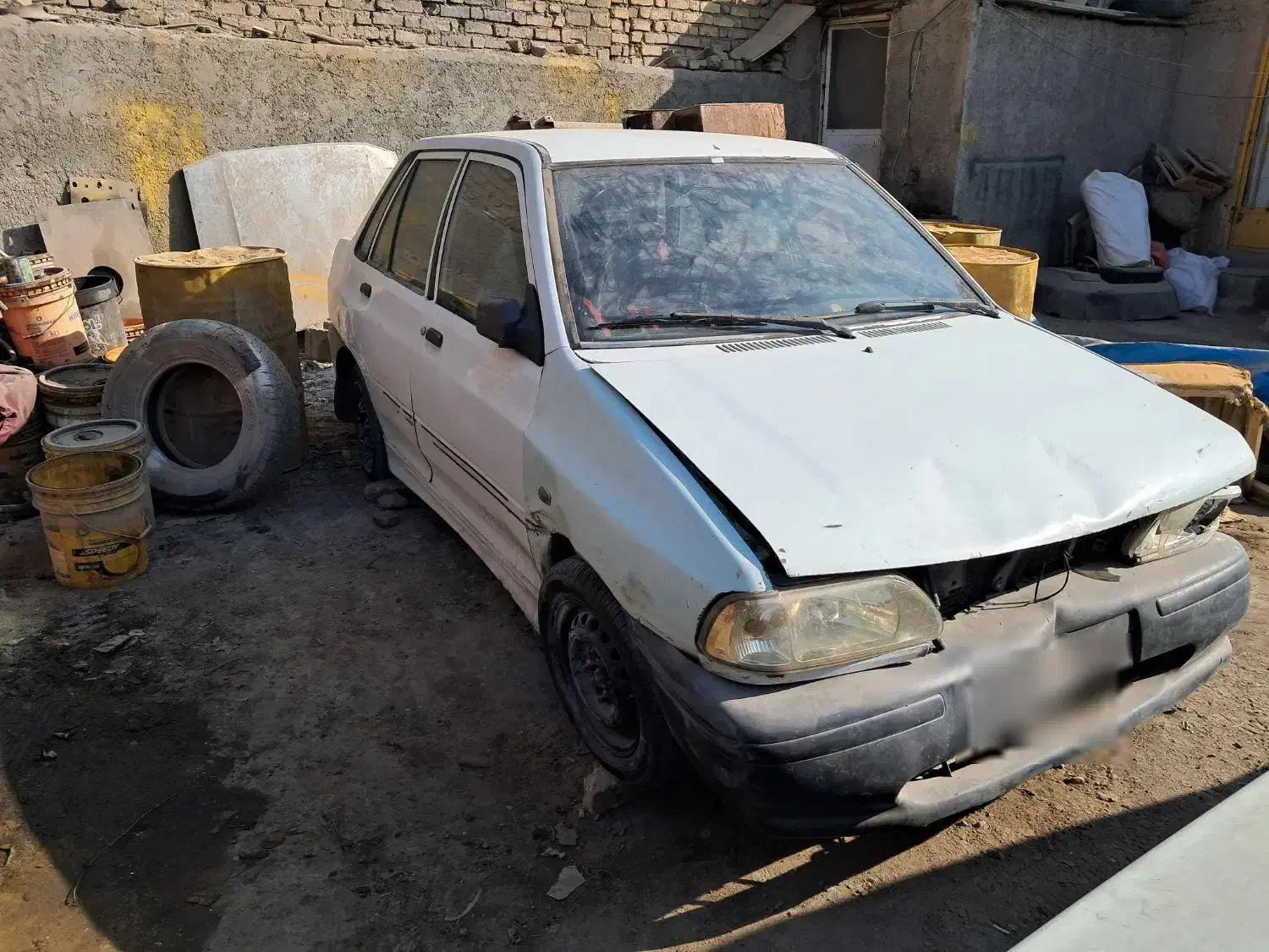 پراید۸۳ تصادفی|خودرو سواری و وانت|فلاورجان, |دیوار