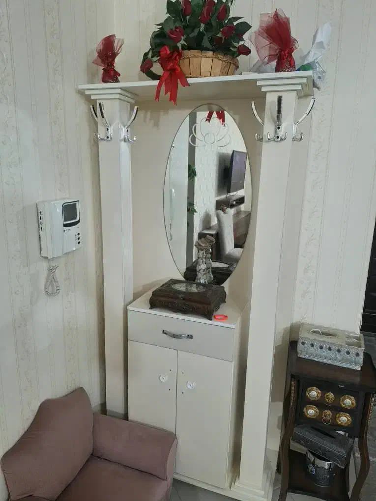 جاکفشی و اویز لباس|جاکفشی، کمد، دراور|تنکابن, |دیوار