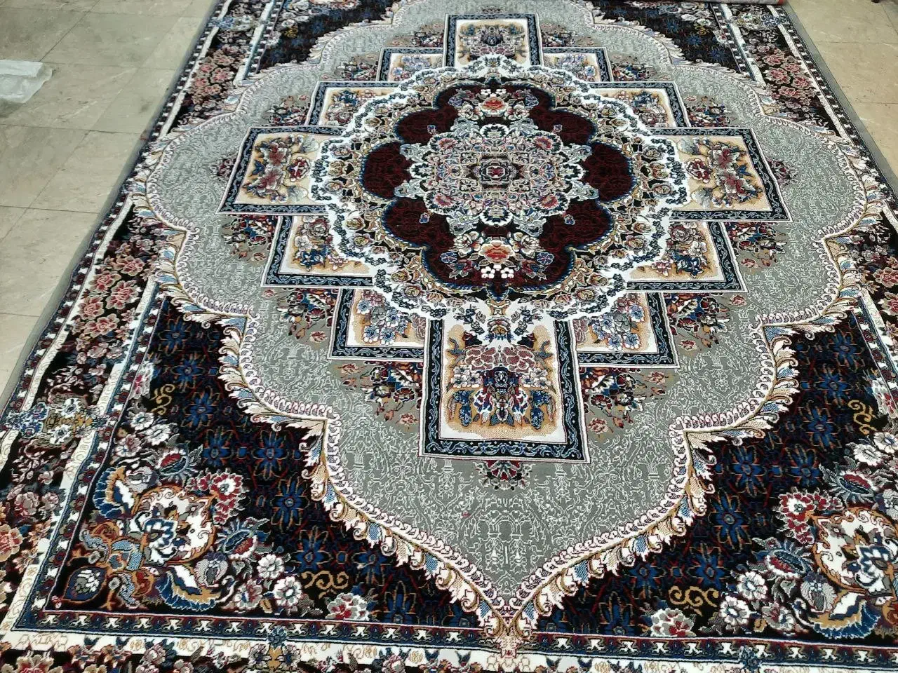 فرش هایلیدی سرمه ای ۱۲ متره|فرش|هشتگرد, هشتگرد قدیم|دیوار