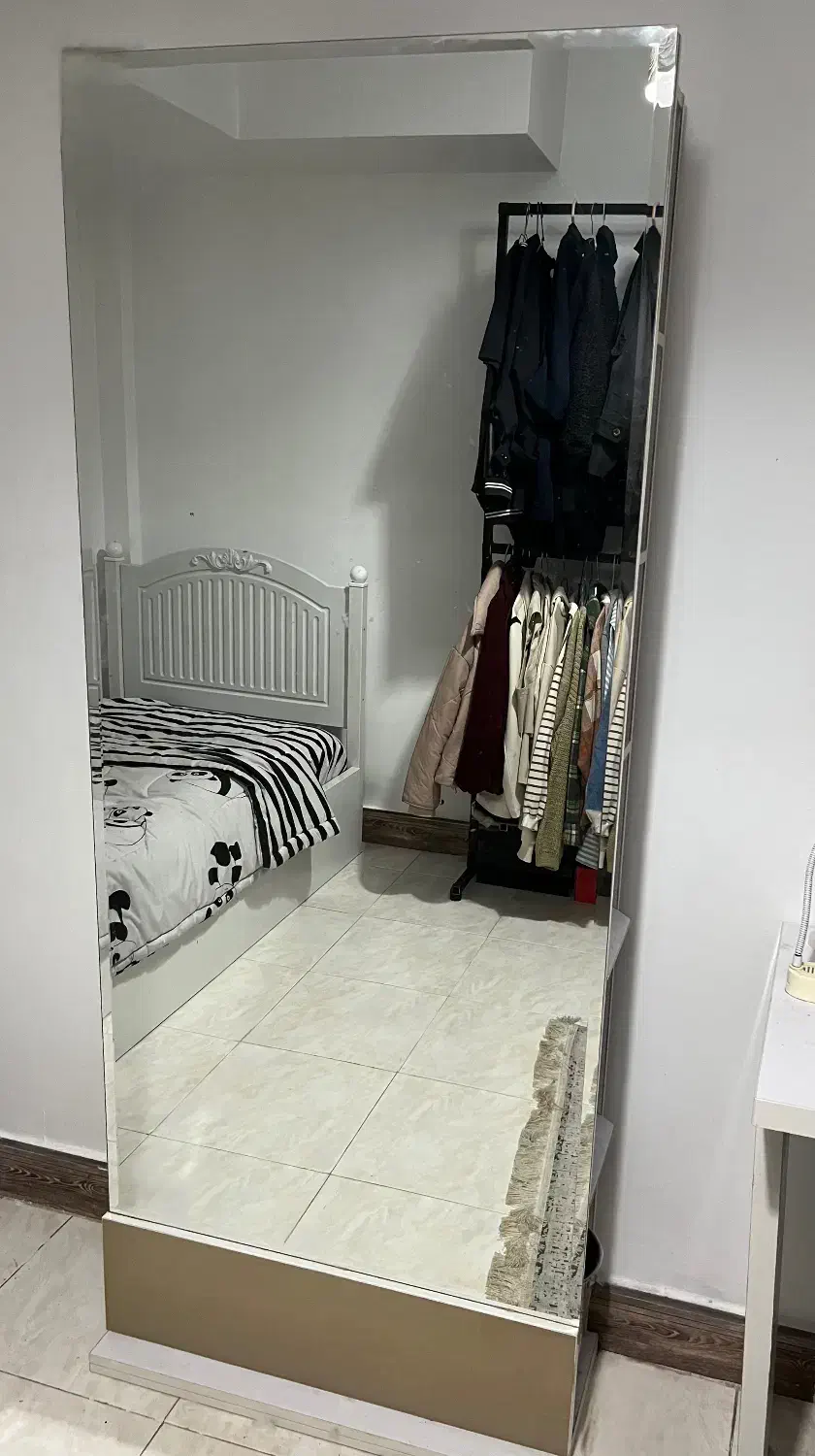 آینه قدی کاملا نو و تمیز|آینه|کرج, گلشهر|دیوار