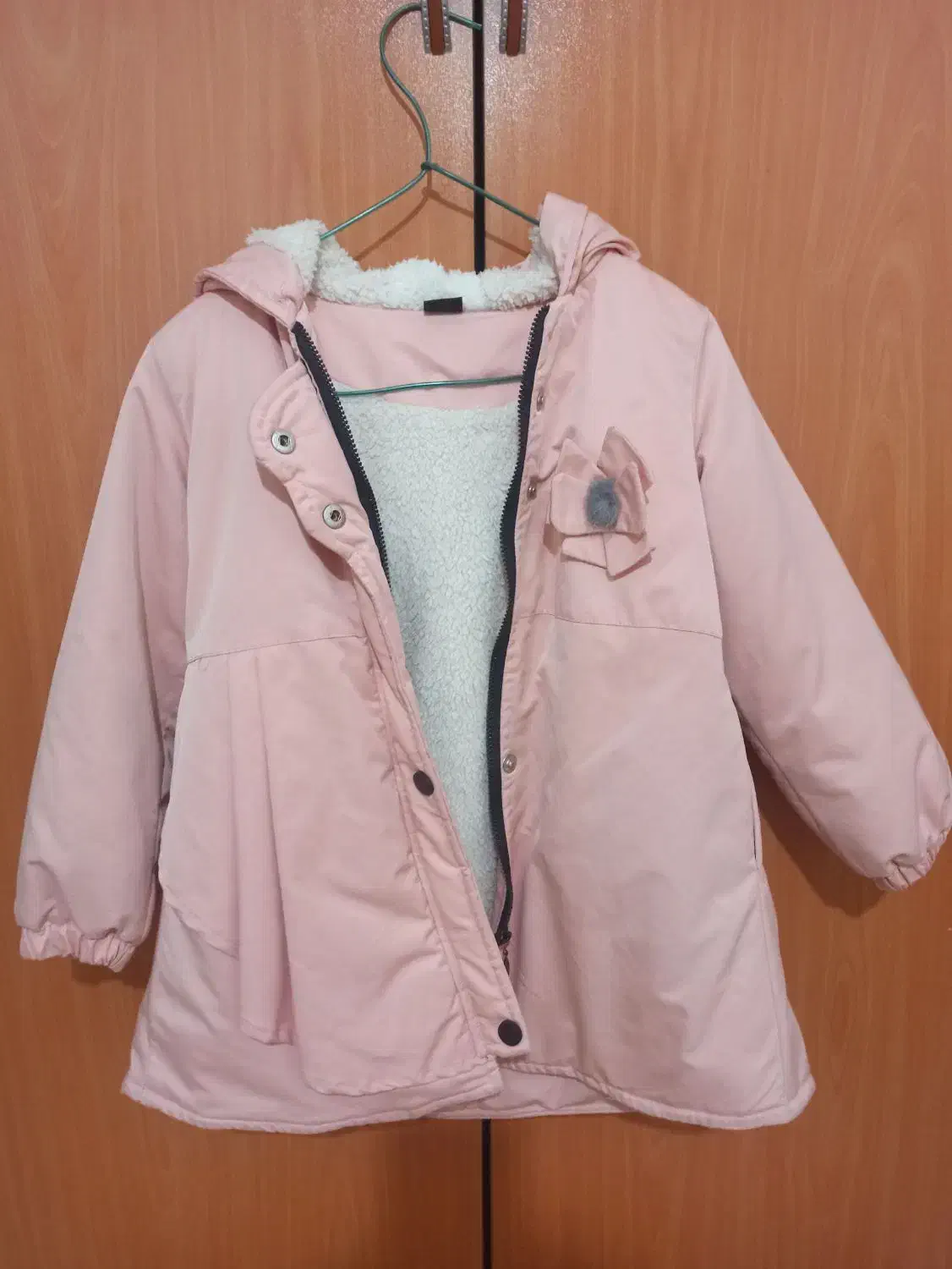 پالتو بچگانه|کفش و لباس بچه|دهدشت, |دیوار