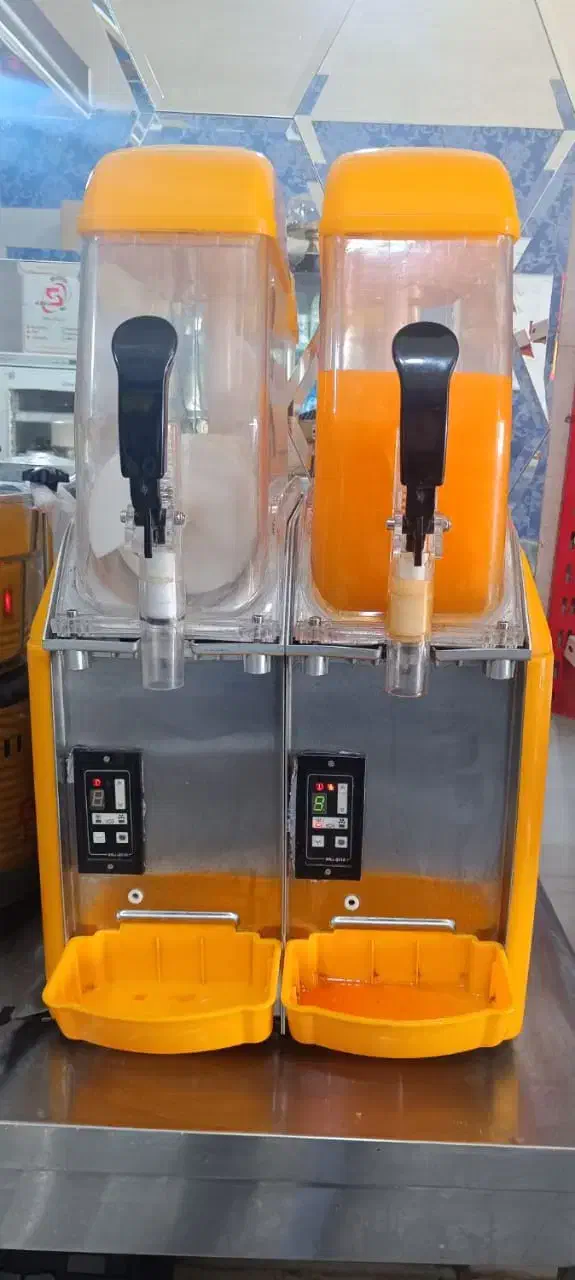 دستگاه بستنی نیکنام|کافیشاپ و رستوران|خرمآباد, |دیوار