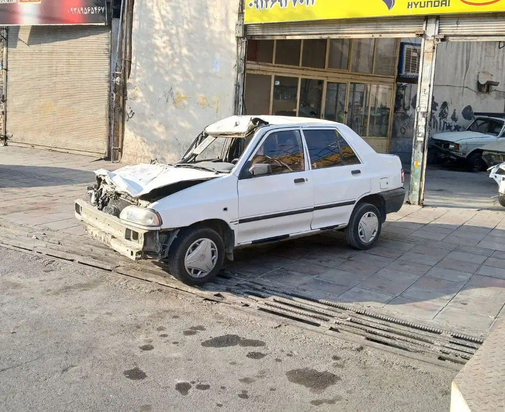 پراید ۱۳۱ مدل 1395 تصادفی|خودرو سواری و وانت|باقرشهر, |دیوار