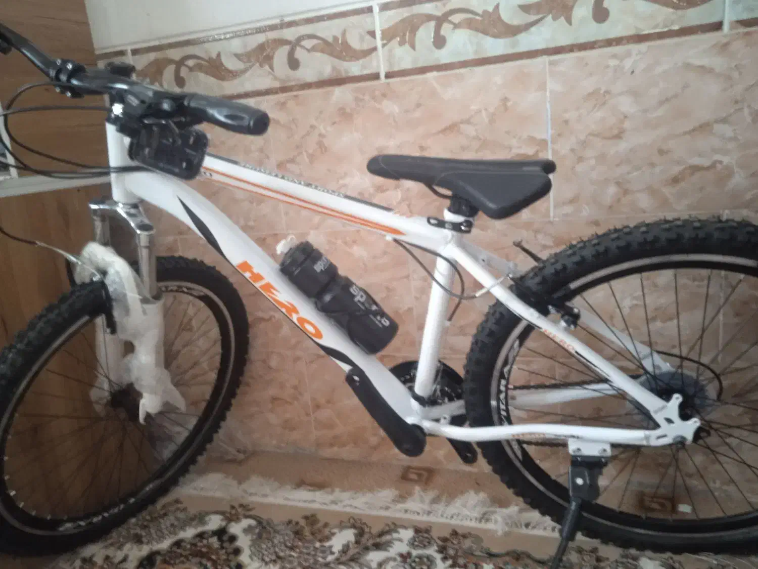 دوچرخه نو مدل HERO 26. و 21دنده و دارای کمک جلو|دوچرخه، اسکیت، اسکوتر|رابر, |دیوار