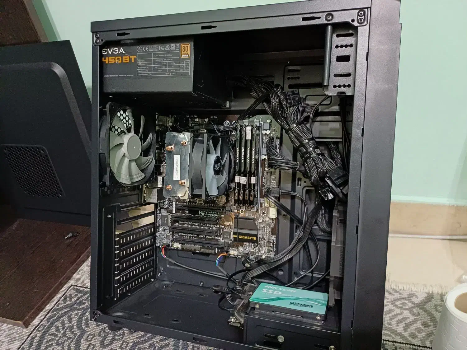 کامپیوتر نسل چهارم|رایانه رومیزی|تهران, هلال احمر|دیوار