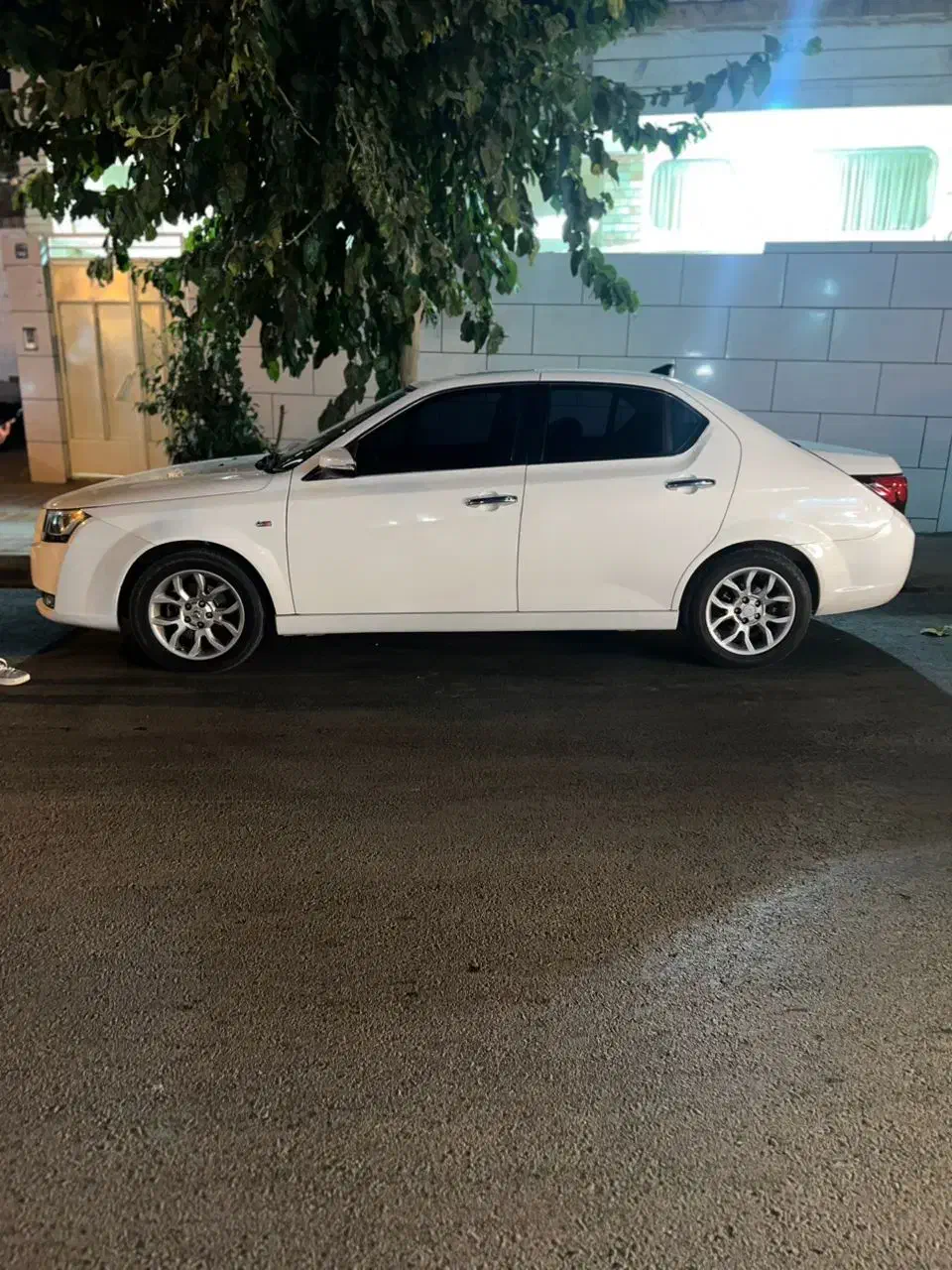 دنا اتومات|خودرو سواری و وانت|اصفهان, شاهد|دیوار