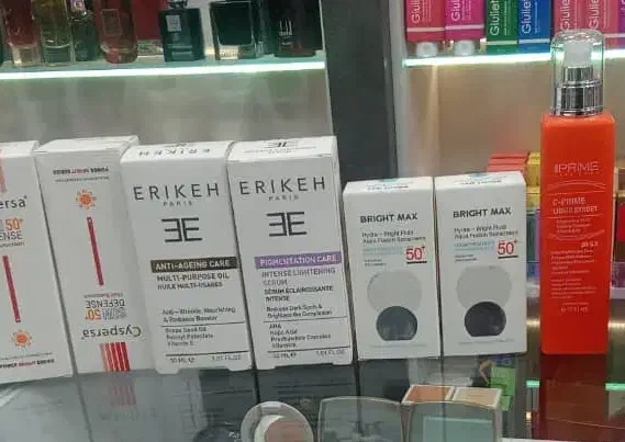 تعدادی محصول پوستی|آرایشی، بهداشتی، درمانی|جیرفت, |دیوار