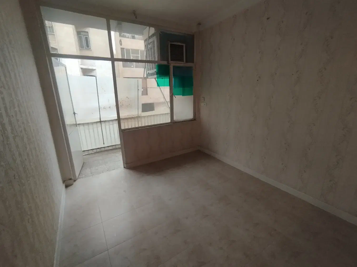 75 متر دو خواب