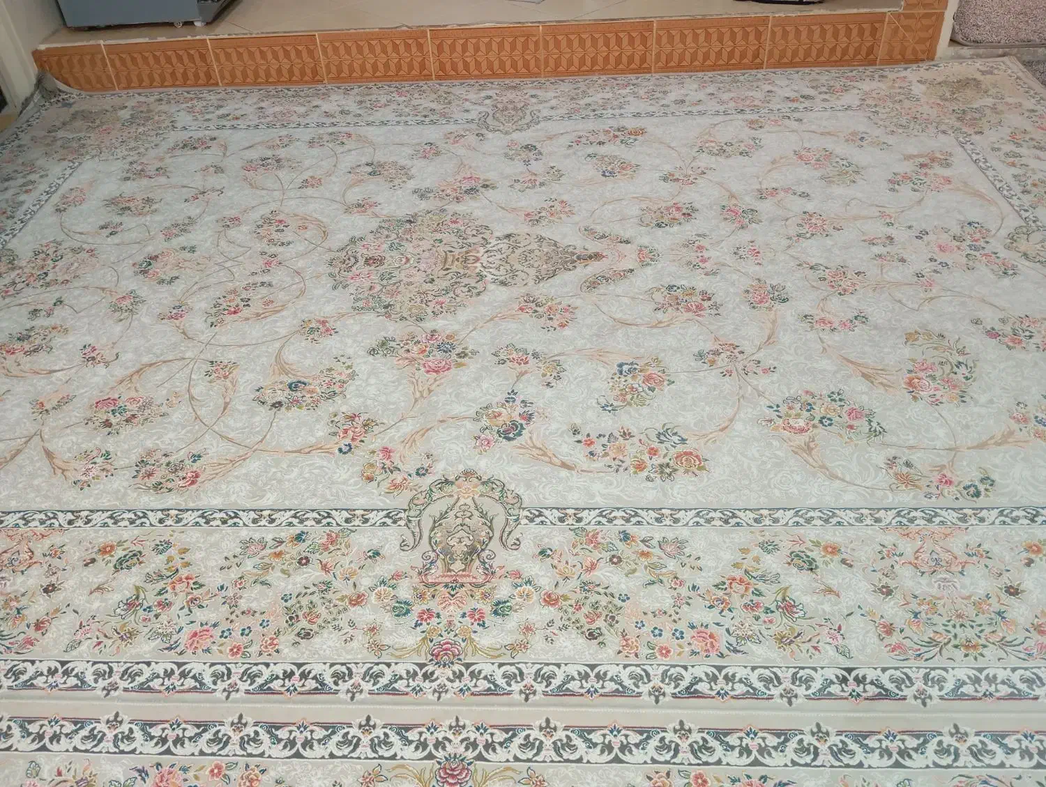 سه تخته فرش ۱۲۰۰شانه ۳۶۰۰تراکم|فرش|قرچک, باقرآباد|دیوار