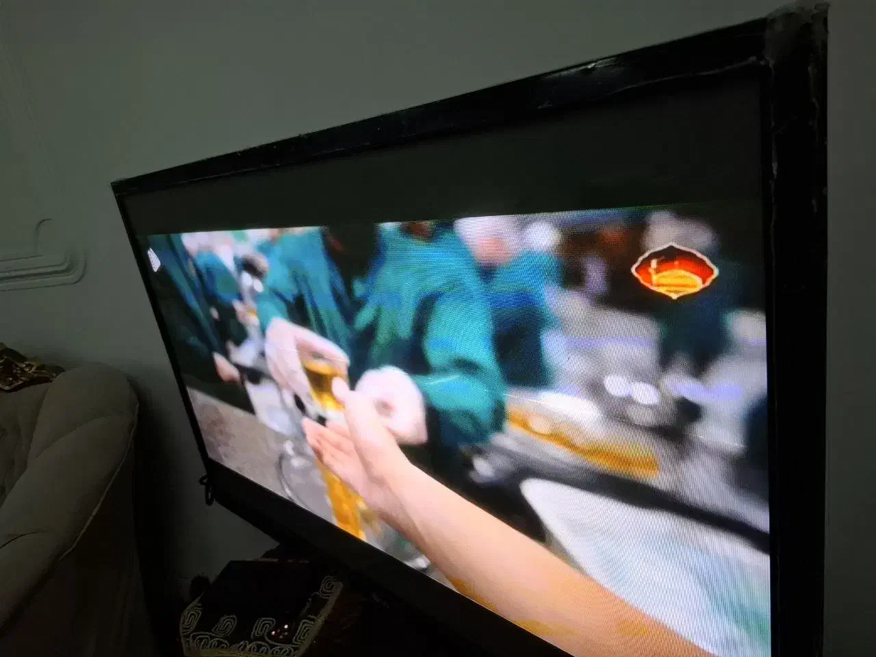 تلویزیون۵۰اینچ LGپلاسما|تلویزیون و پروژکتور|مرند, |دیوار