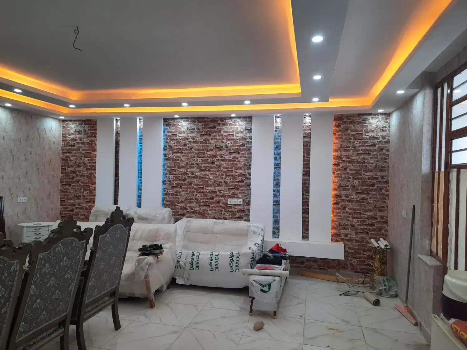 برقکار ساختمان با ضمانت کار/تخریب کاری/تاسیسات|خدمات پیشه و مهارت|شوشتر, |دیوار