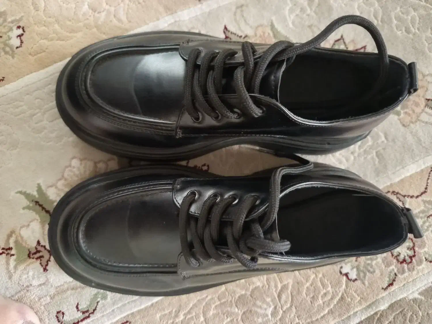 کفش زنانه فقط یکبار پوشیده|کیف، کفش، کمربند|نهاوند, |دیوار