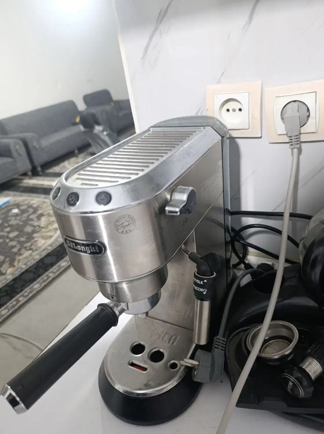 قهوه ساز خانگی دلونگی EC685|سماور، چای‌ساز، قهوه‌ساز|زابل, |دیوار