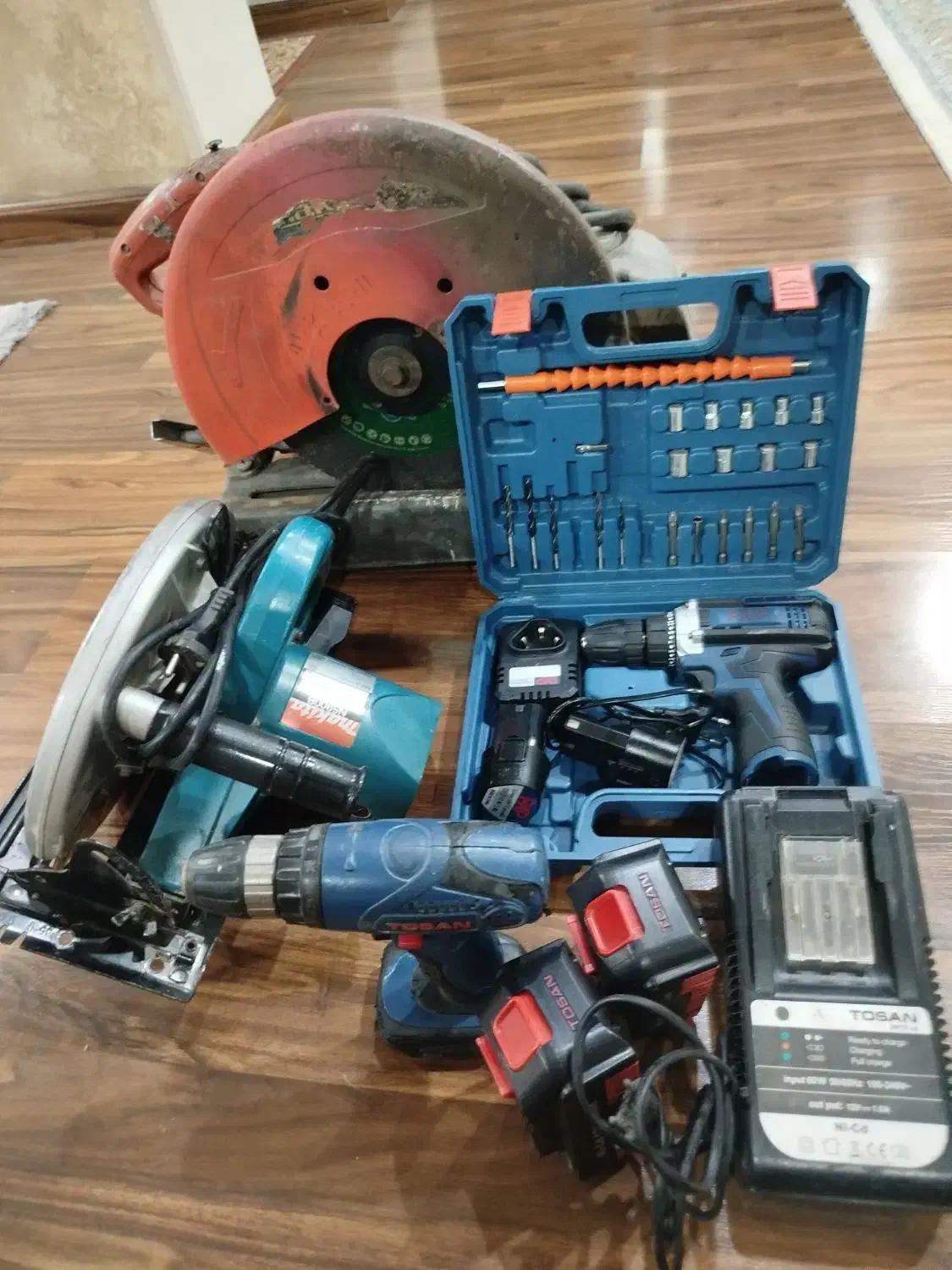 پروفیل براهن،اره دیسکی،دریل شارژی|ابزارآلات|اهواز, ۳۰ متری|دیوار