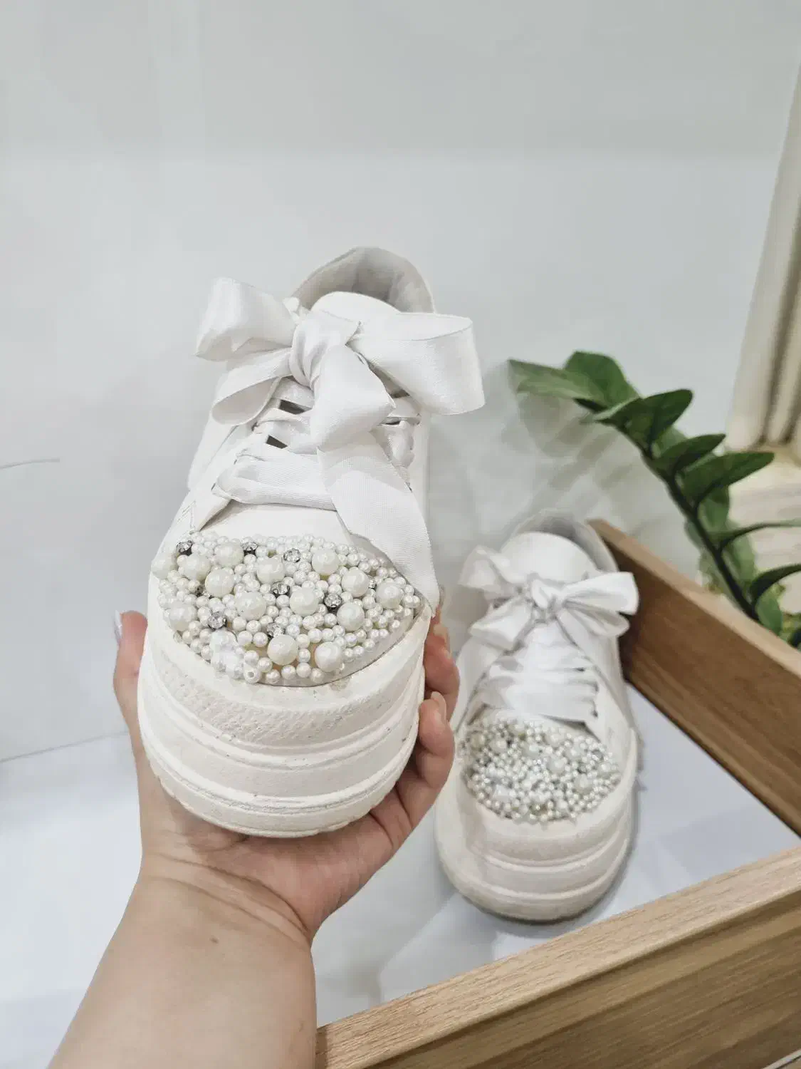 کفش کتونی مجلسی عروس عقد سایز ۳۷ لژ ۷ سانت|کیف، کفش، کمربند|قرچک, شهرک طلائیه|دیوار