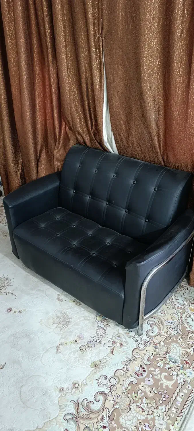 مبل چرم دو نفره خیلی راحت و خیلی خوب|مبلمان خانگی و میز عسلی|اهواز, پردیس دو|دیوار