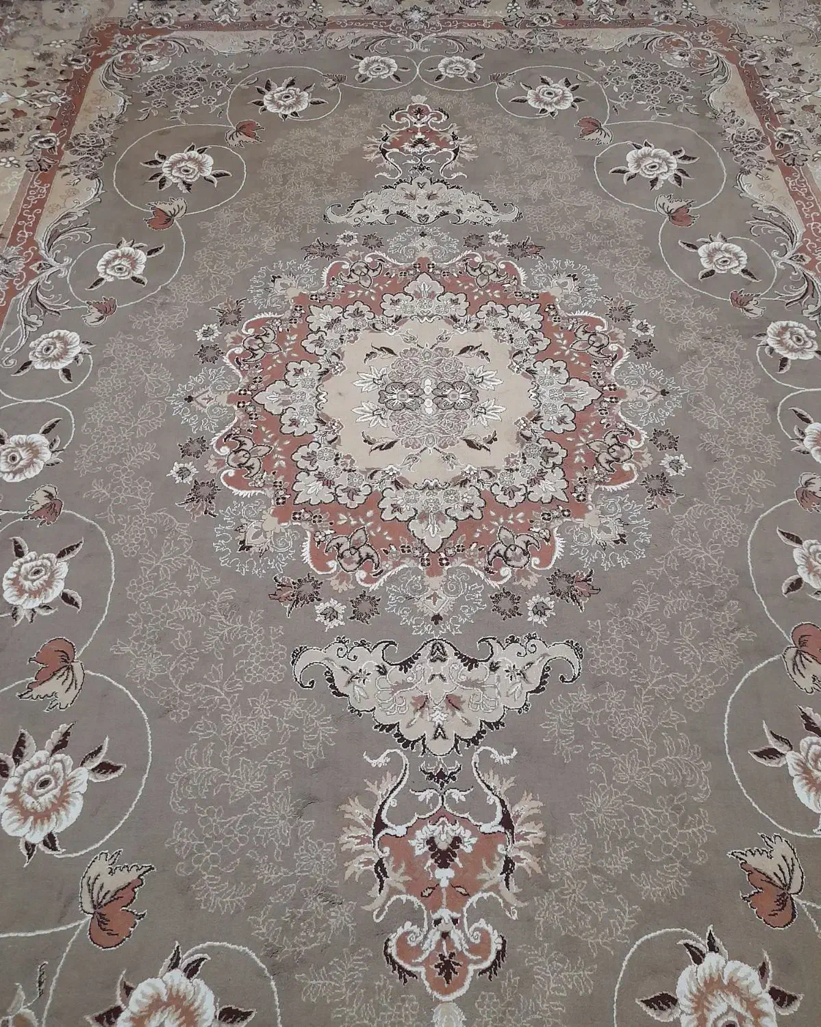 فرش ۱۲متری|فرش|کرج, کلاک بالا|دیوار