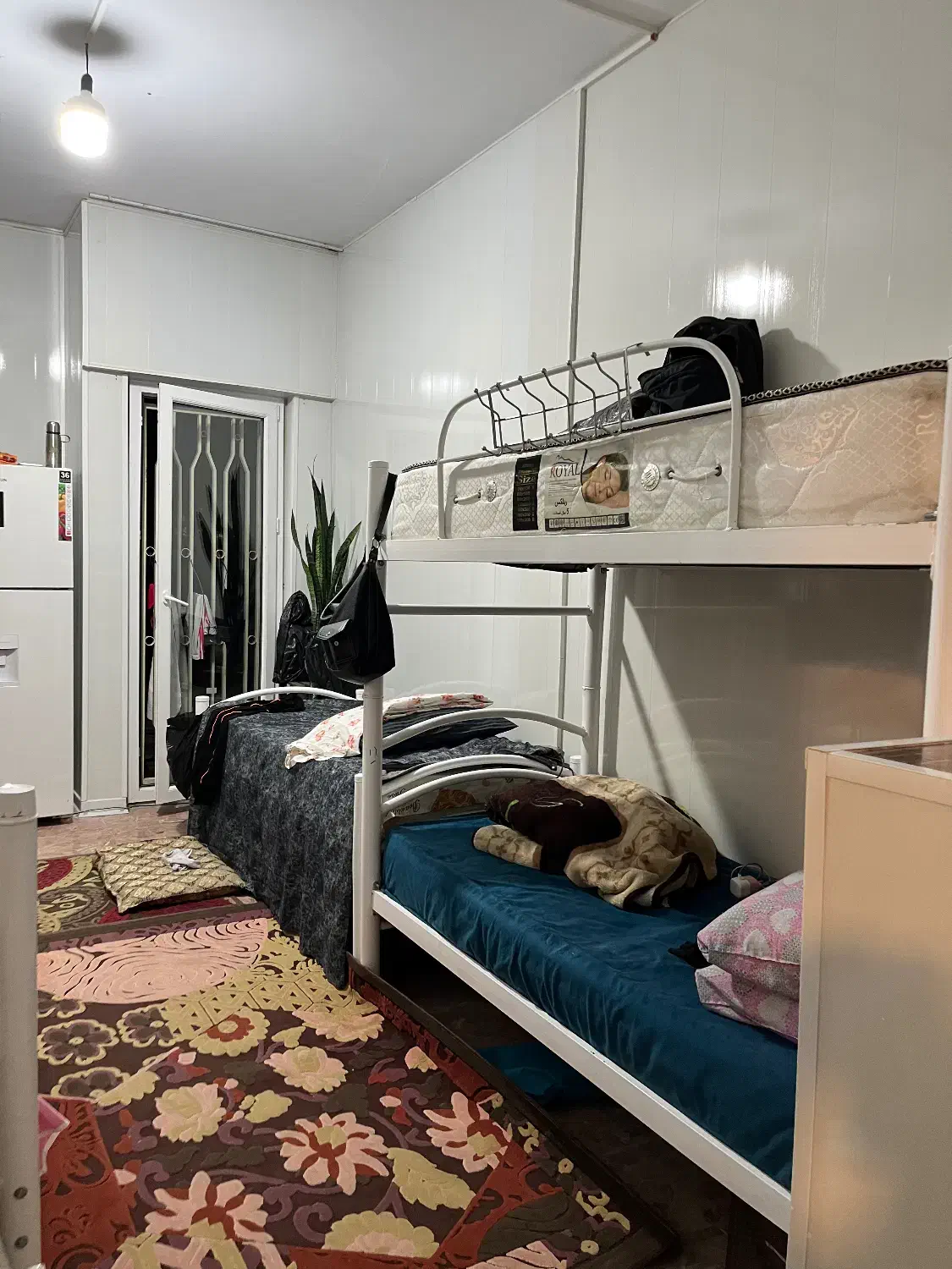 اقامتگاه دخترانه ونک محیطی ارام و امن|اجارهٔ کوتاه‌مدت آپارتمان و سوئیت|تهران, ونک|دیوار