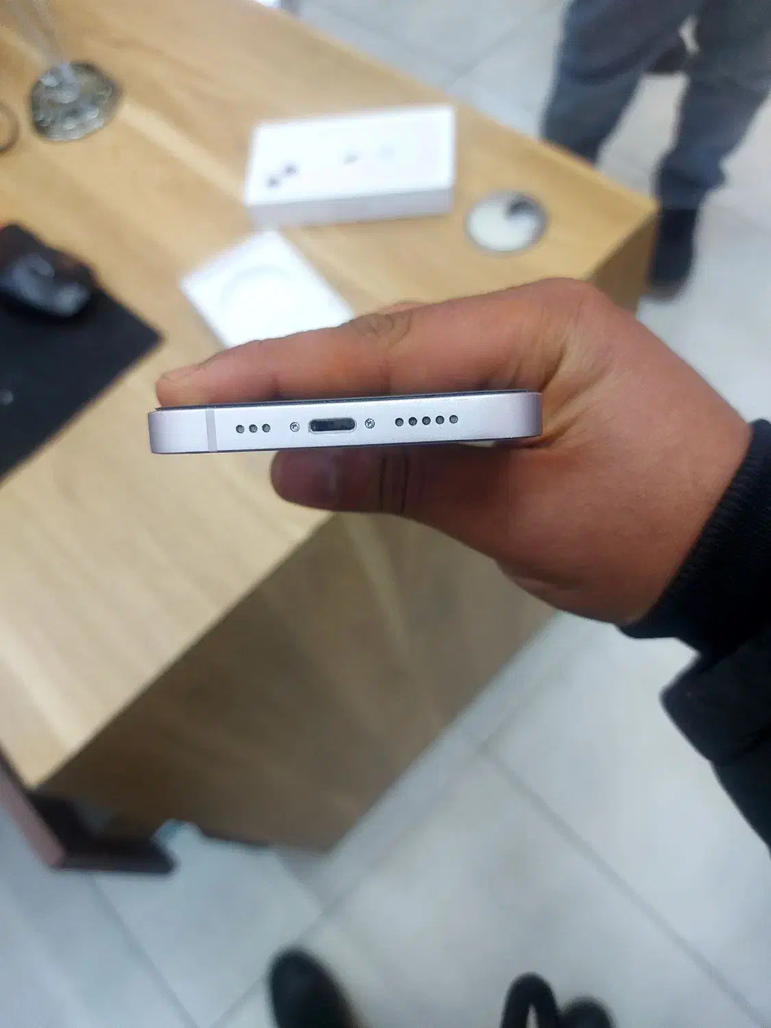 13 نرمال CH|موبایل|تهران, باشگاه نفت|دیوار