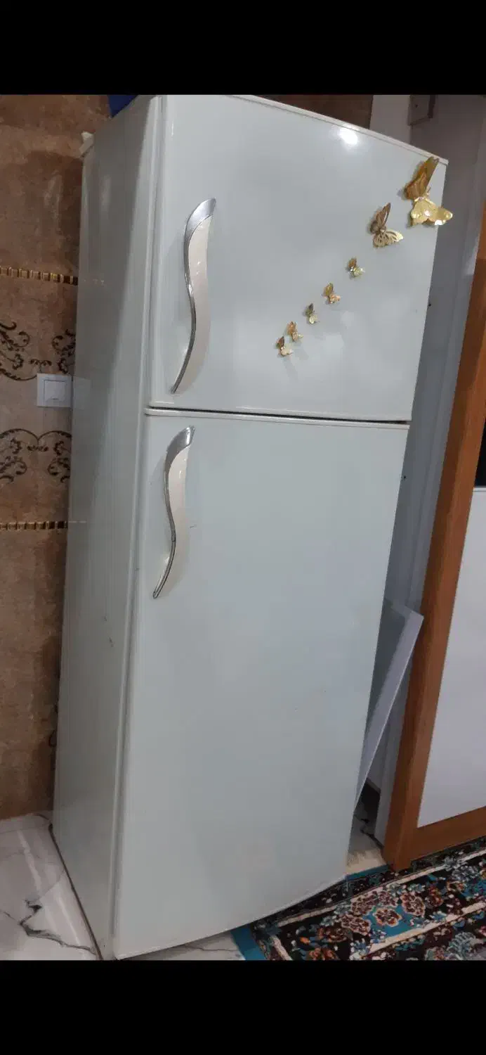 یخچال دو در قیمت ۷ ملیون|یخچال و فریزر|کهنوج, |دیوار