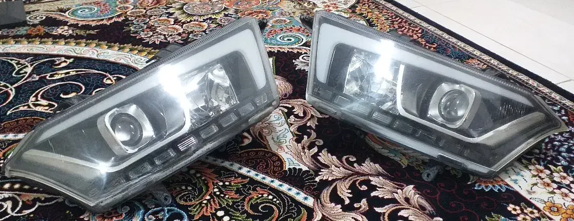 چراغ جلو دنا پلاس|قطعات یدکی و لوازم جانبی|خرم‌آباد, |دیوار