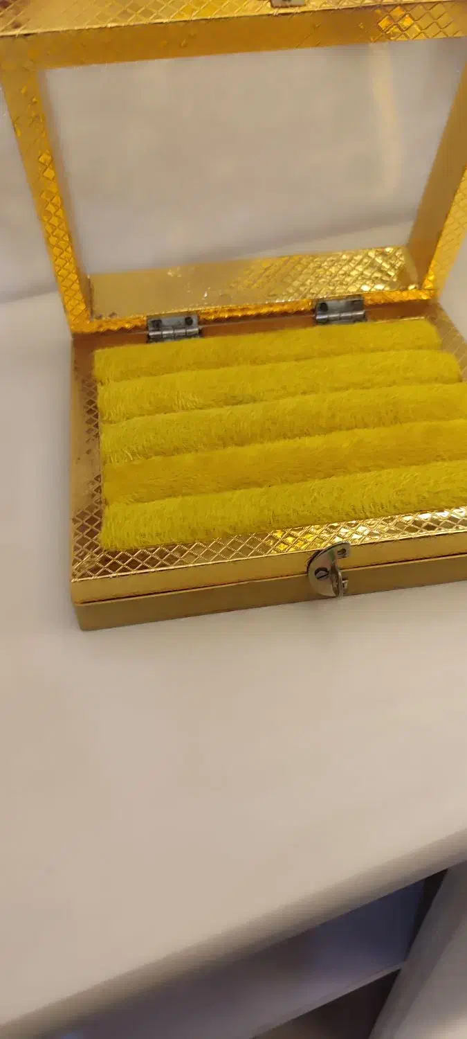 جعبه انگشتر ویترینی نو|جواهرات|گرگان, |دیوار