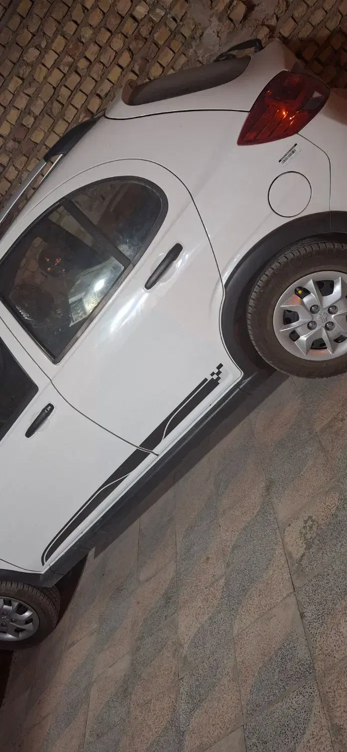 فروش کوییک R سفید مشکی 404|خودرو سواری و وانت|فسا, |دیوار