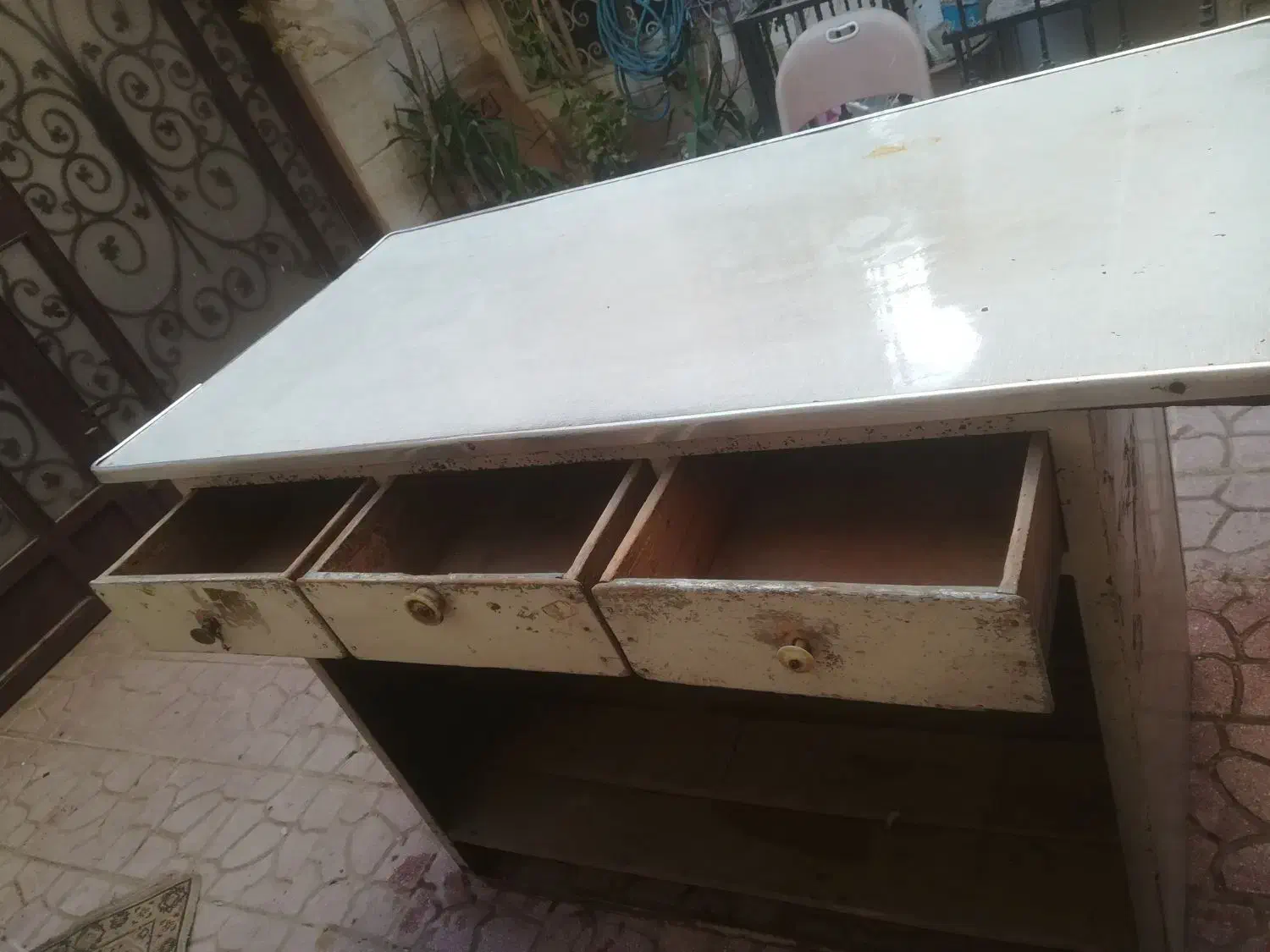 میز خیاطی|لوازم خیاطی و بافتنی|ری, اقدسیه|دیوار