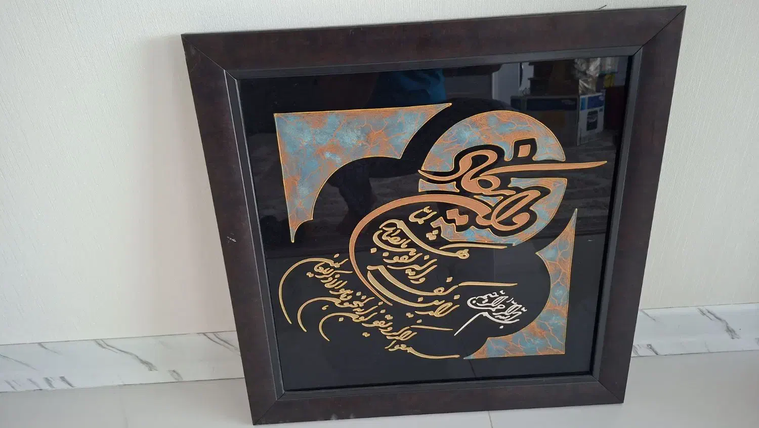 قاب عکس وان یکاد|تابلو، نقاشی، عکس|مشهد, کوشش|دیوار