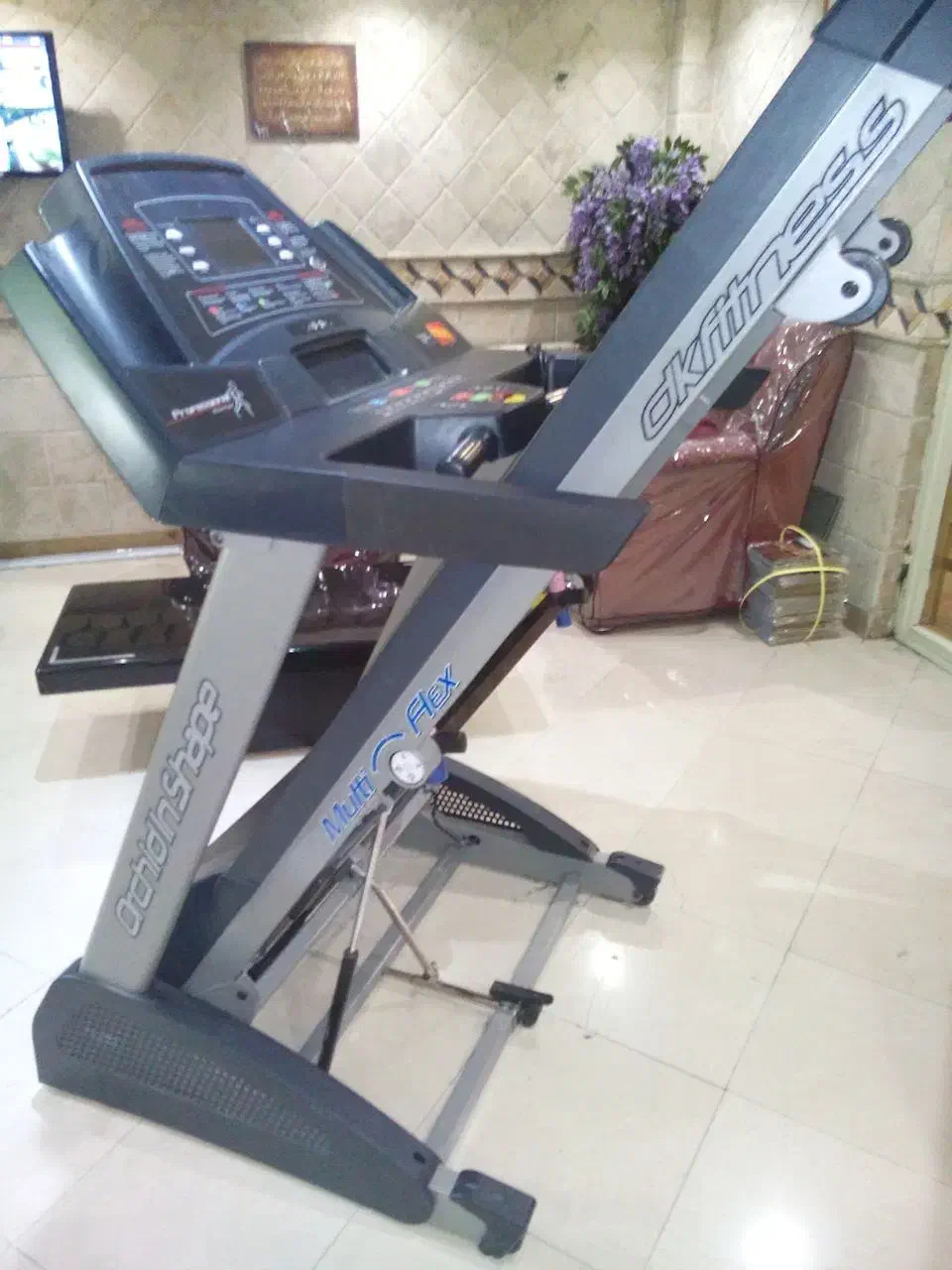 خریدار و فروشنده تردمیل کارکرده|تجهیزات ورزشی|تهران, سید خندان (جلفا)|دیوار