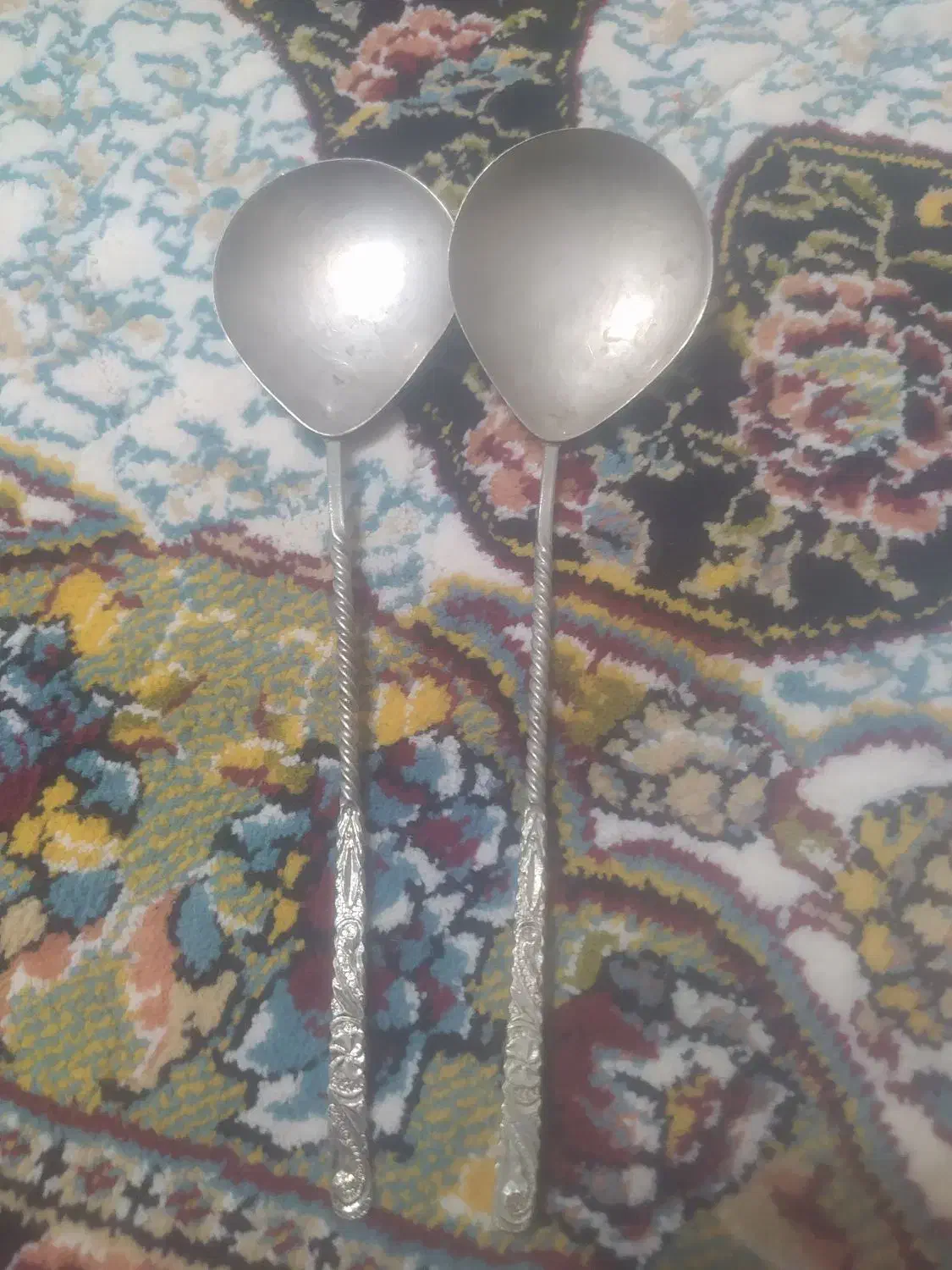 قاشق نقره|کلکسیون اشیاء عتیقه|فولادشهر, مسکن مهر فولادشهر|دیوار