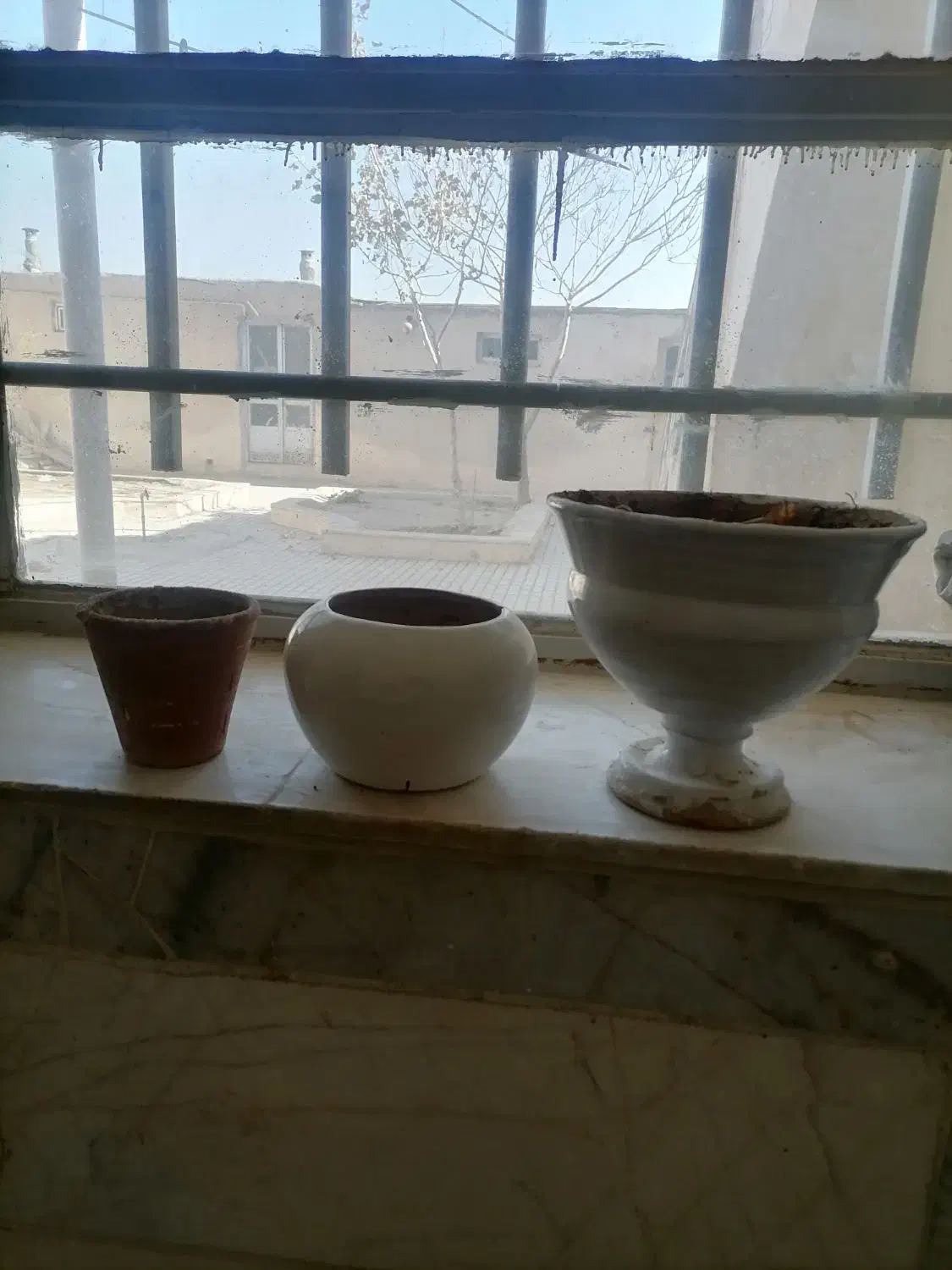 گلدان|صنایع دستی و سایر لوازم تزئینی|تربتحیدریه, حسنی بالا|دیوار