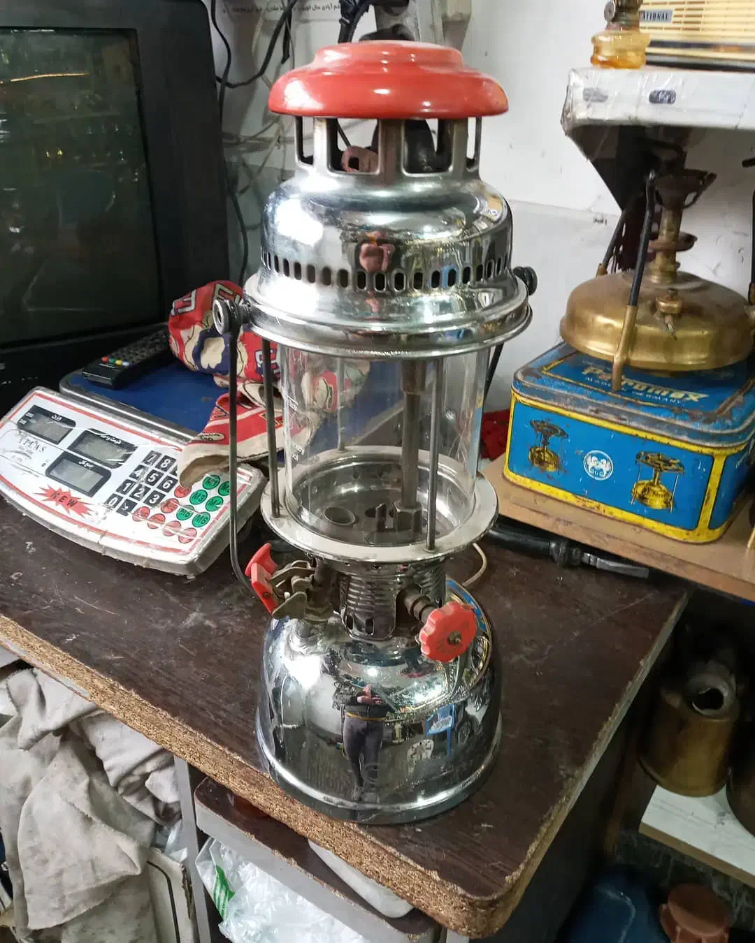 چراغ زنبوری|کلکسیون اشیاء عتیقه|سبزوار, چهارراه فرودگاه|دیوار