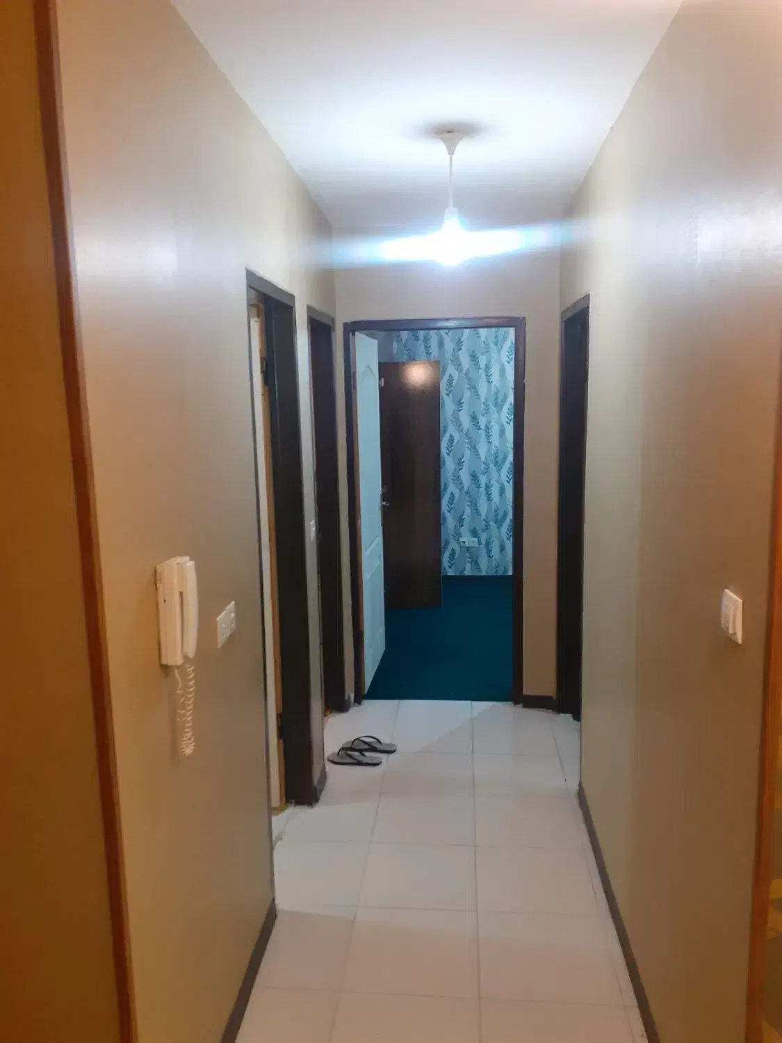 ترکیب بنا، شیک و مرتب ،طبقه سوم.ویو شمالی ابدی|فروش آپارتمان|زرقان, |دیوار