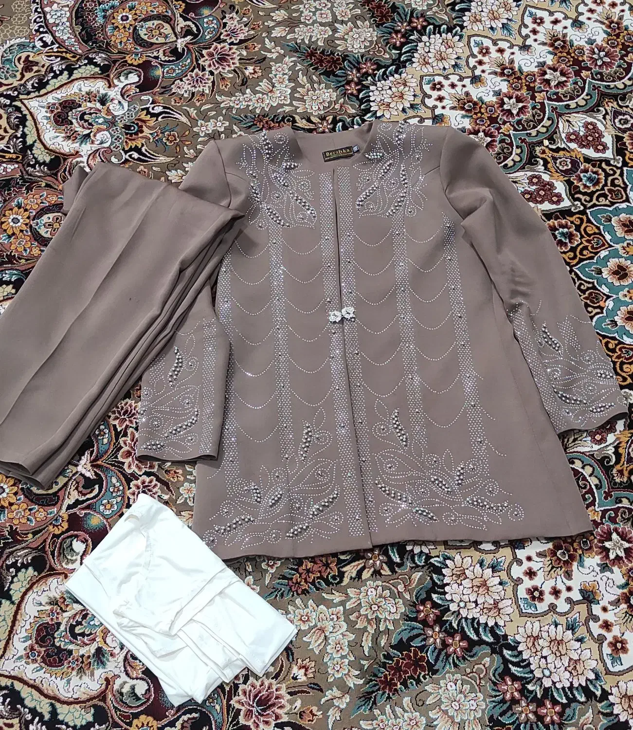 کت شلوار زنانه درحده نو|لباس|تربت جام, اسماعیل آباد|دیوار