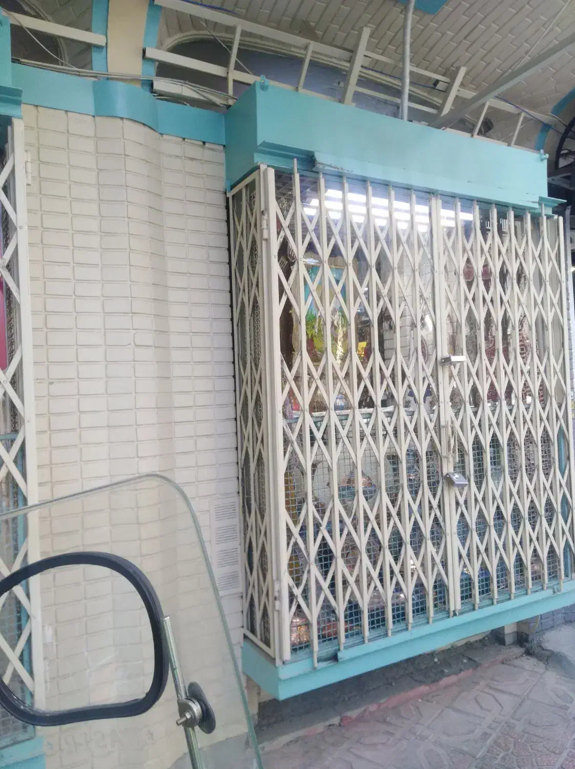 ساخت درب آکاردئون و حفاظ|خدمات پیشه و مهارت|تهران, قیام|دیوار