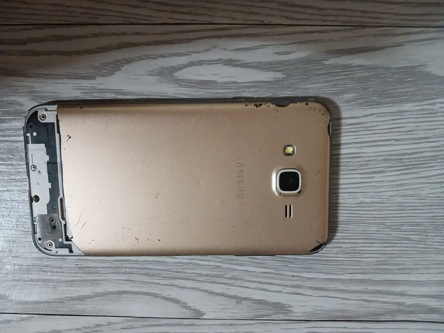 گوشی j7|موبایل|قم, باغ شریفی|دیوار