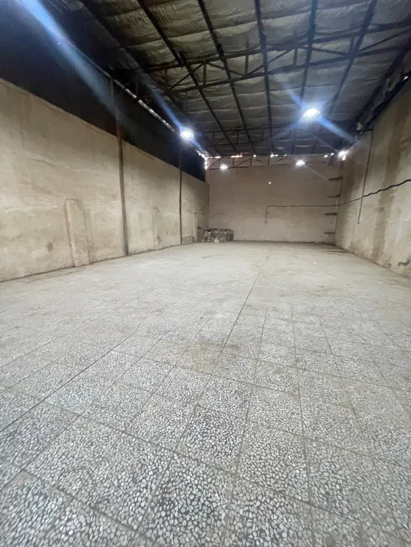 ۳۰۰متر سوله/صنعتی/با برق سه فاز|اجارهٔ دفتر صنعتی، کشاورزی، تجاری|اصفهان, قهجاورستان|دیوار