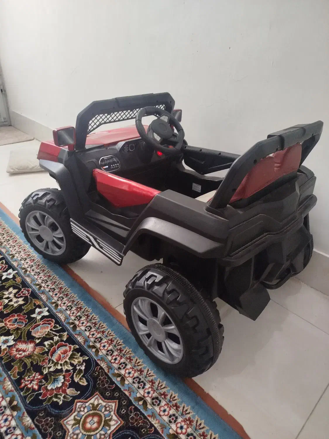 ماشین شارژی|اسباببازی بچه|کاشمر, |دیوار