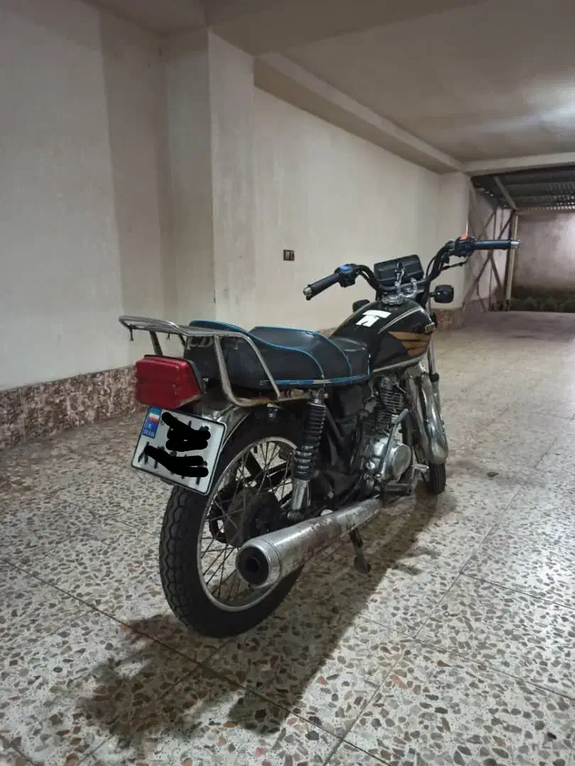 هوندا CG125|موتورسیکلت|لاهیجان, شیشه گران|دیوار