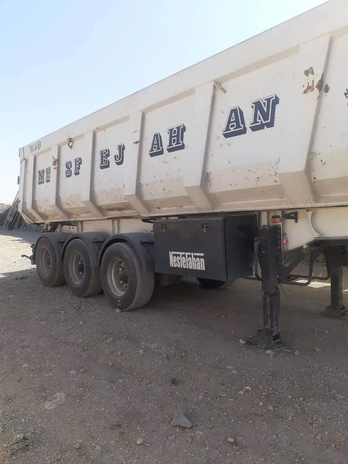 کمپرسی سه محور نصف جهان|خودرو سنگین|مهریز, |دیوار