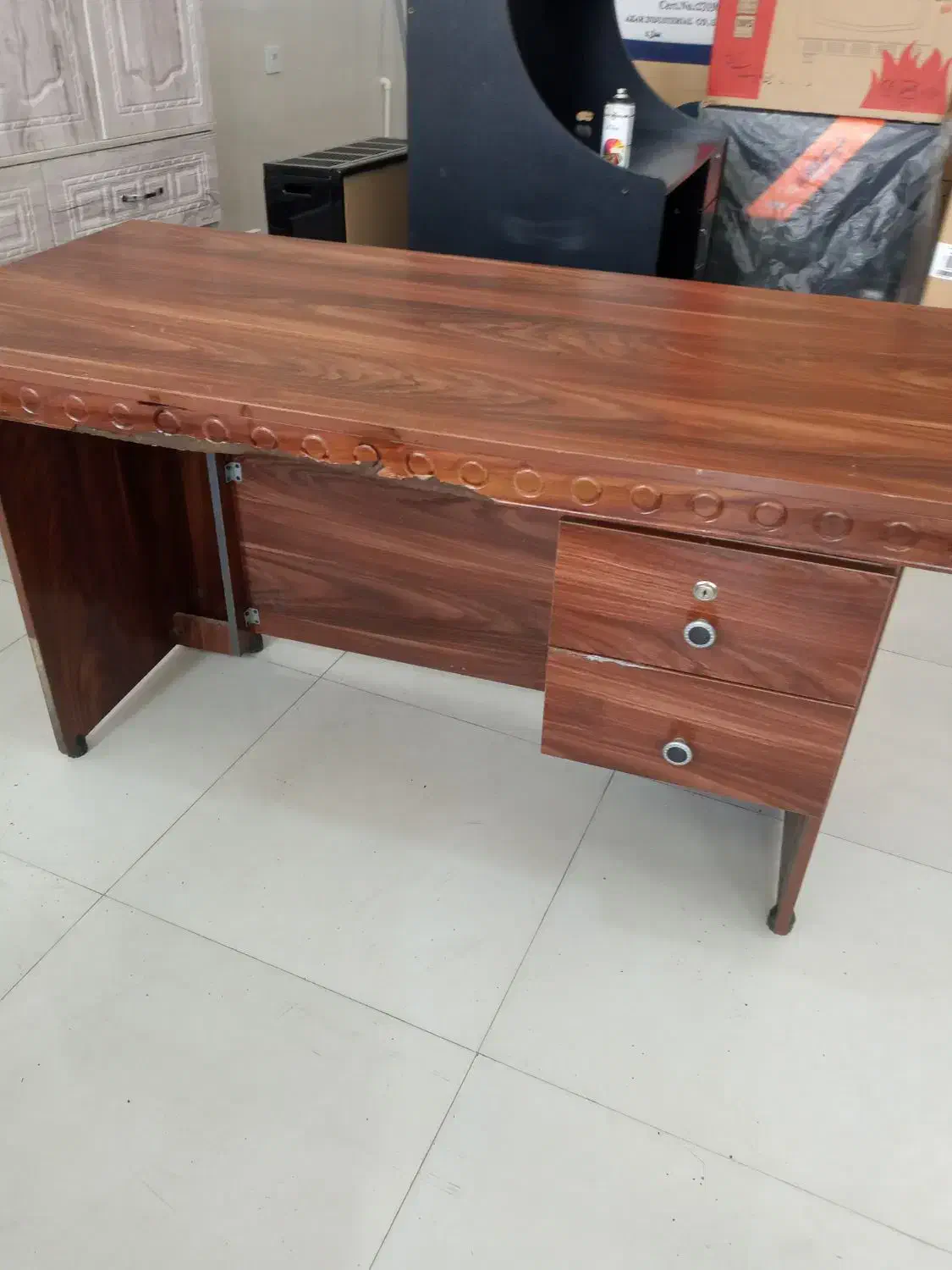 میز|میز تحریر و کامپیوتر|پاکدشت, پاکدشت (مامازند)|دیوار