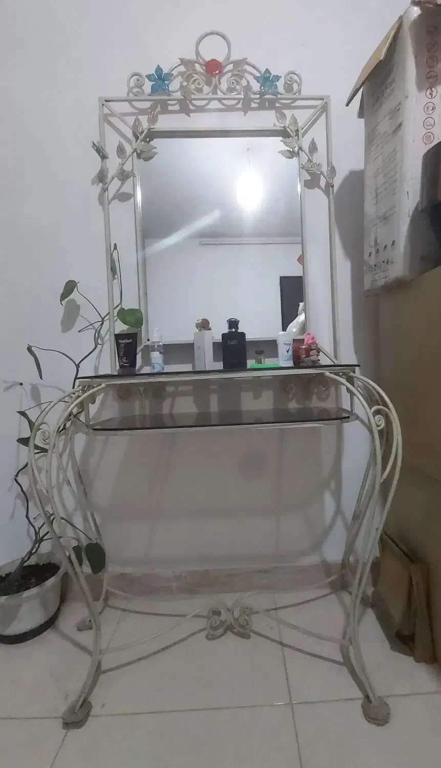 آینه کنسول فرفوژه فلزی مقاوم|بوفه، ویترین، کنسول|رشت, پل تالشان|دیوار