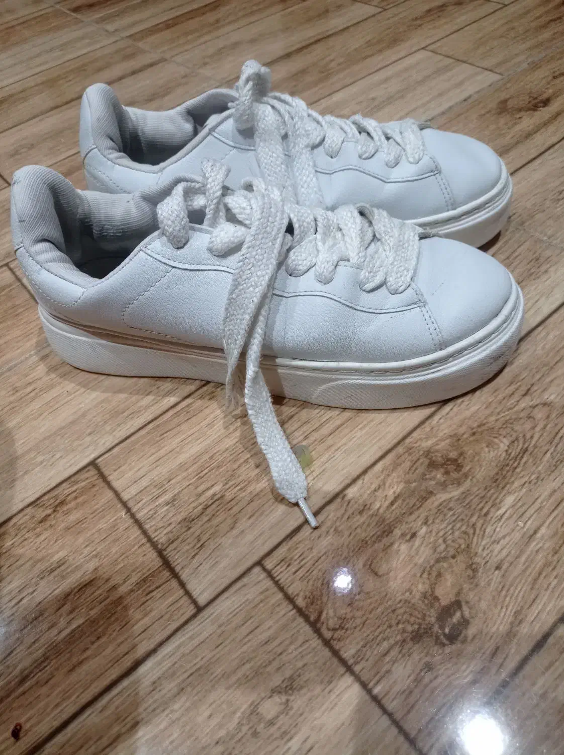 حراج کتانی و چکمه|کیف، کفش، کمربند|شاهینشهر, شهرک میلاد|دیوار