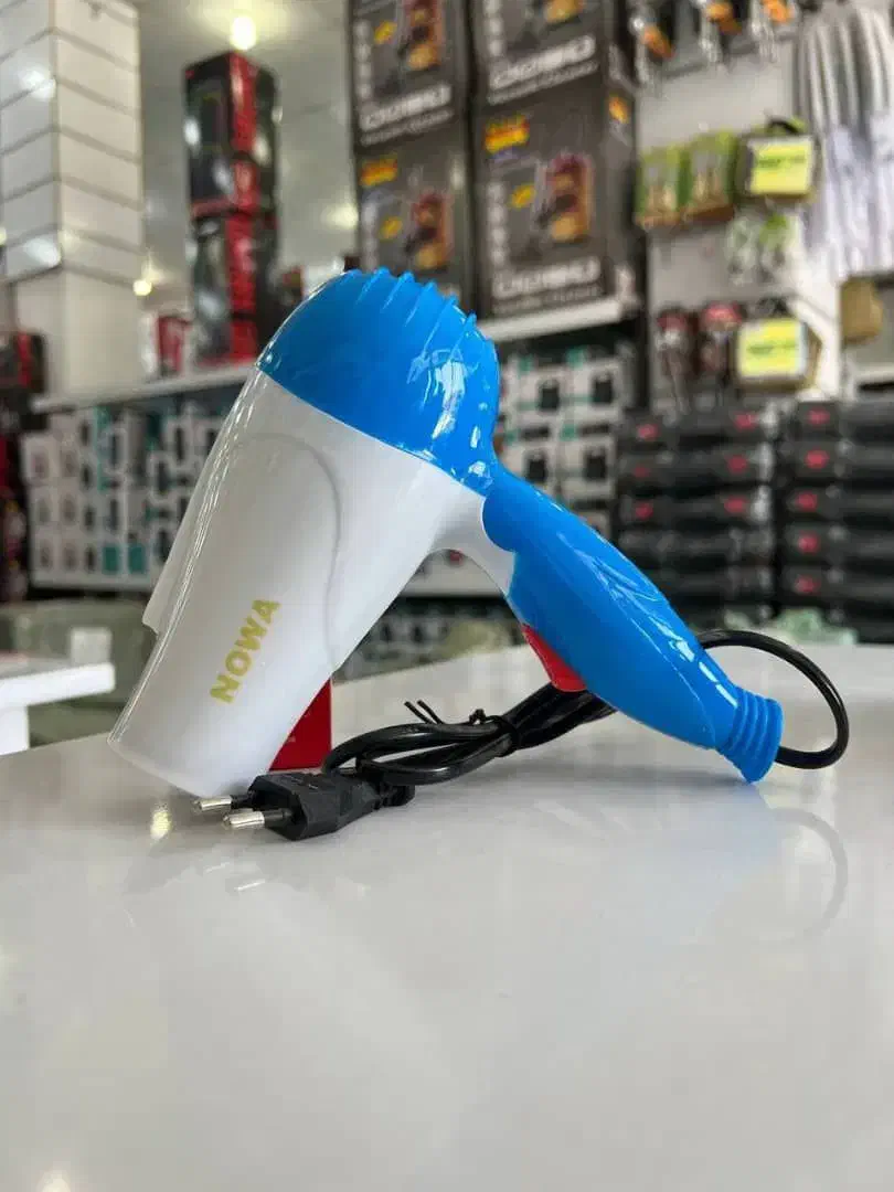 سشوار با قیمت مناسب|آرایشی، بهداشتی، درمانی|شبستر, |دیوار