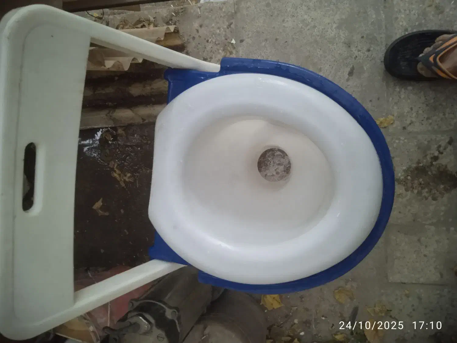 توالت فرنگی تاشو سالم و تمیز|لوازم سرویس بهداشتی|کرج, خرمدشت|دیوار