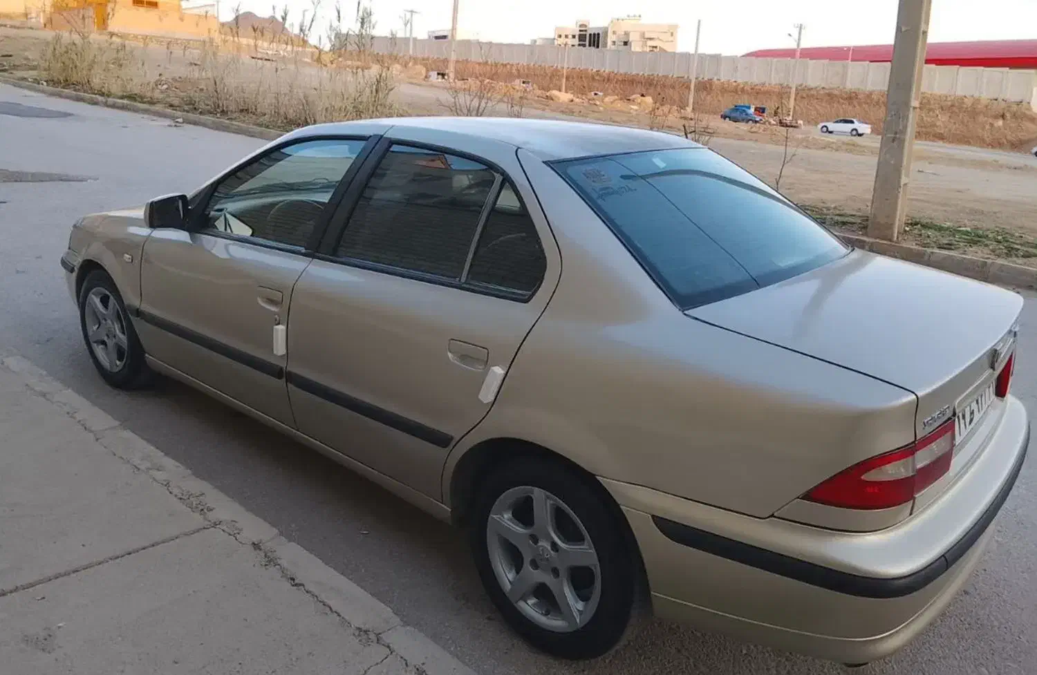 سمند مدل۸۳|خودرو سواری و وانت|خرم‌آباد, |دیوار