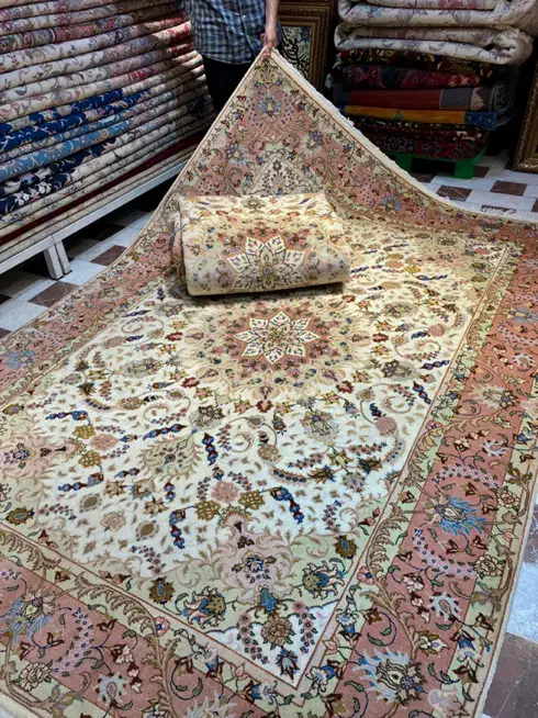 فرش دستباف جفت ۶ متری کاشمر گل ابریشم دستبافت|فرش|تهران, مولوی|دیوار